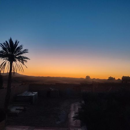 Sahara Sands Hotel メルズーガ エクステリア 写真