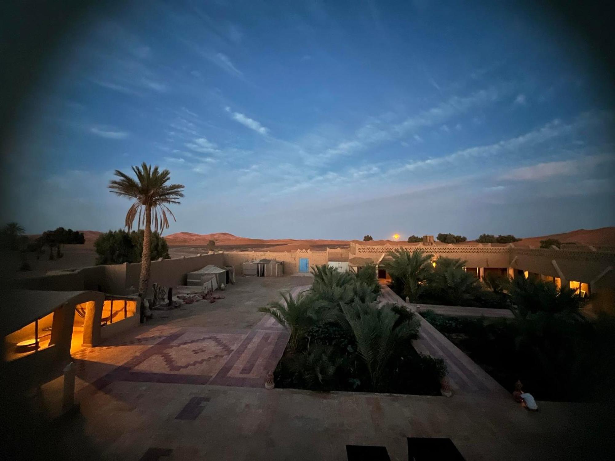 Sahara Sands Hotel メルズーガ エクステリア 写真